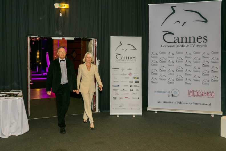 141002-0021-cannes-corporate