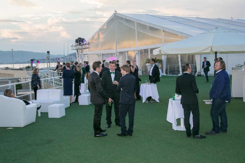 141002-0033-cannes-corporate.jpg