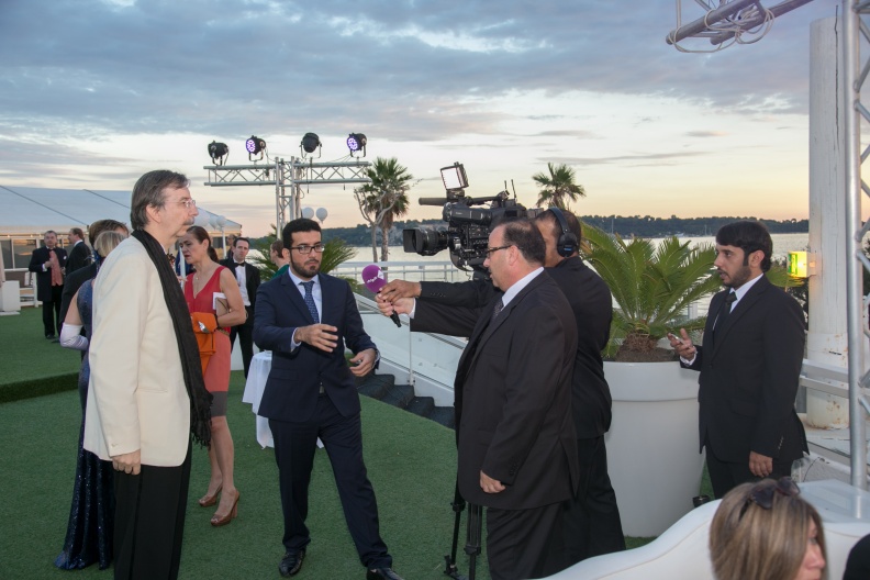 141002-0073-cannes-corporate.jpg