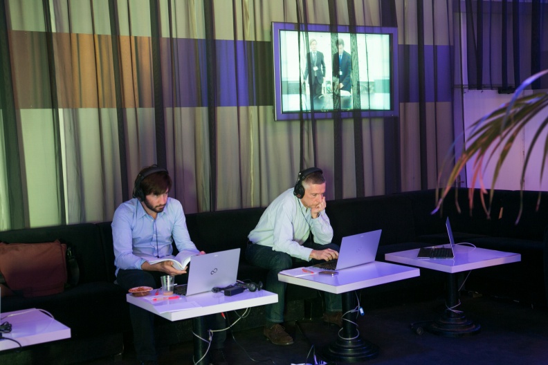 121018-0022-cannes-corporate.jpg
