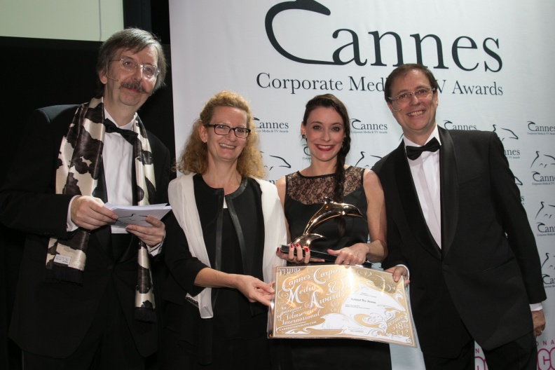 121018-0431-cannes-corporate.jpg