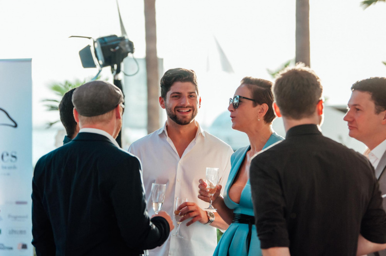 cannes corporate tf NEUARTIG180926 0948 - cannes_corporate_tf_NEUARTIG180926_0948.jpg cannes_corporate_tf_NEUARTIG180926_0948.jpg